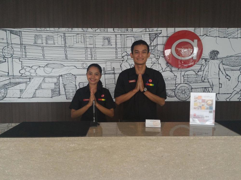 Amaris Hotel Pluit - Jakarta - CHSE Certified - Reception