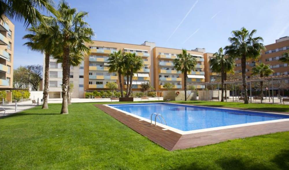 BarcelonaForRent Vila Olimpica Beach - Outdoor Pool