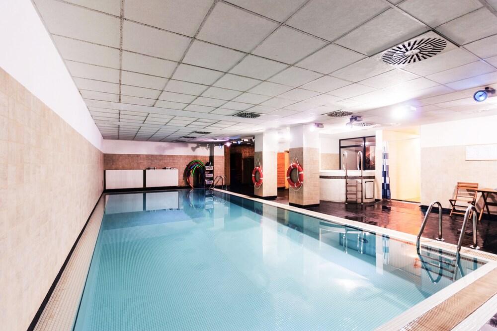 Quality Silesian Hotel - Pool