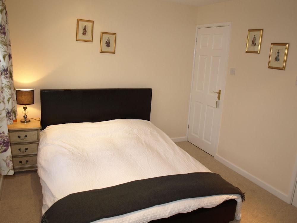Cleaver Cottage Bed & Breakfast - Room