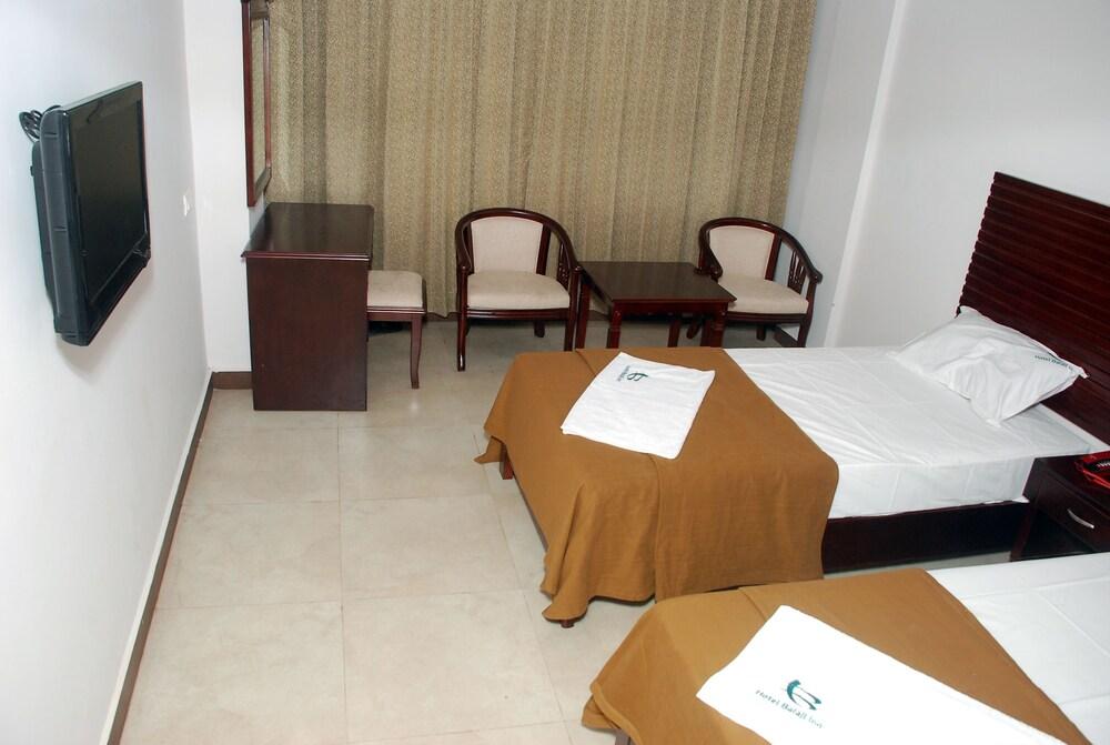 Hotel Balaji Inn - Room