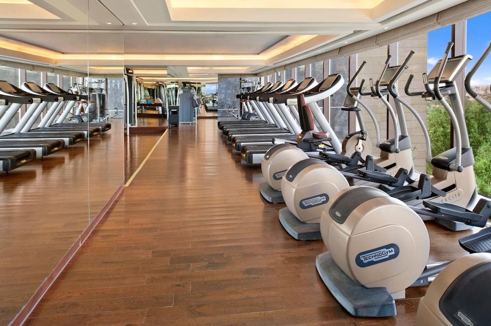 The Leela Ambience Convention Hotel Delhi - Fitness Facility