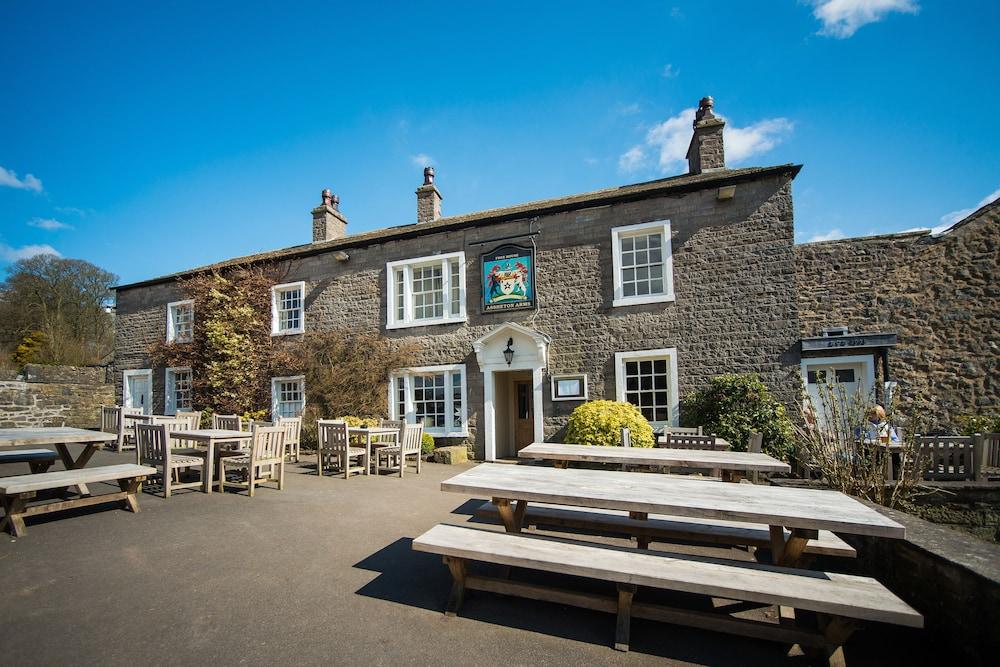 Assheton Arms - Featured Image