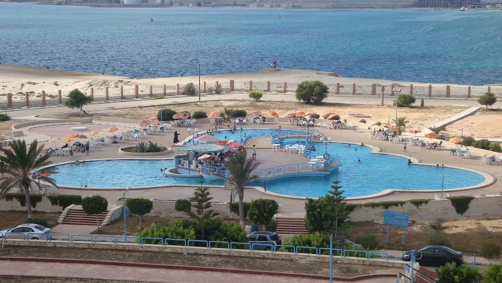 Matrouh Armed Forces Apartments - Pool