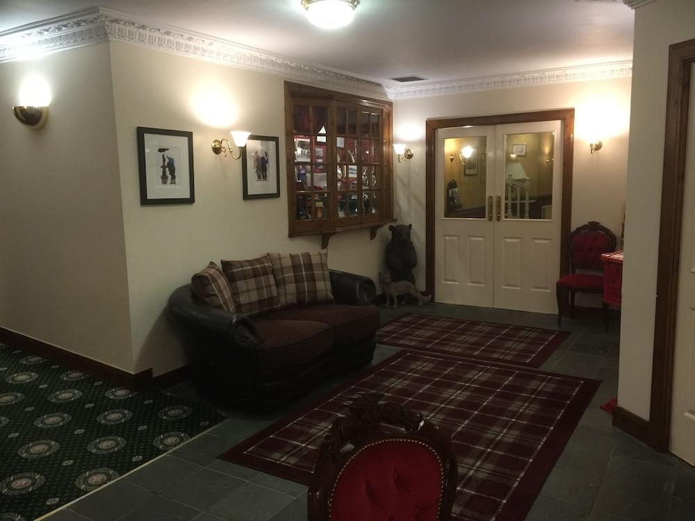 Glenspean Lodge Hotel - Reception Hall