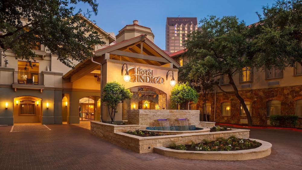 Hotel Indigo San Antonio Riverwalk, an IHG Hotel - Exterior