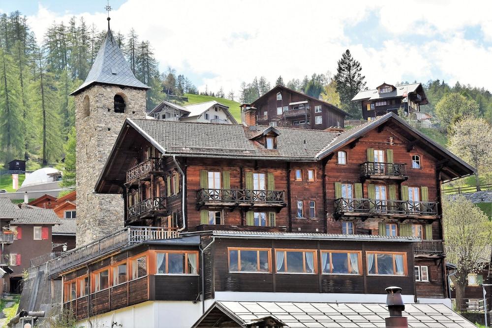 The Alpina Lodge - Featured Image
