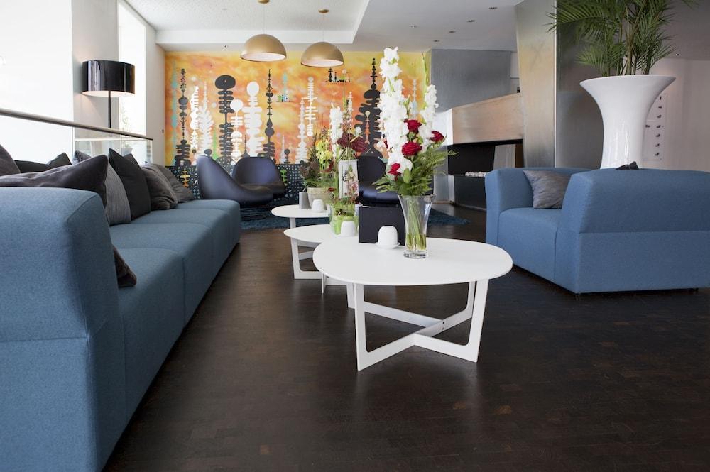 Quality Hotel Waterfront Alesund - Lobby Lounge