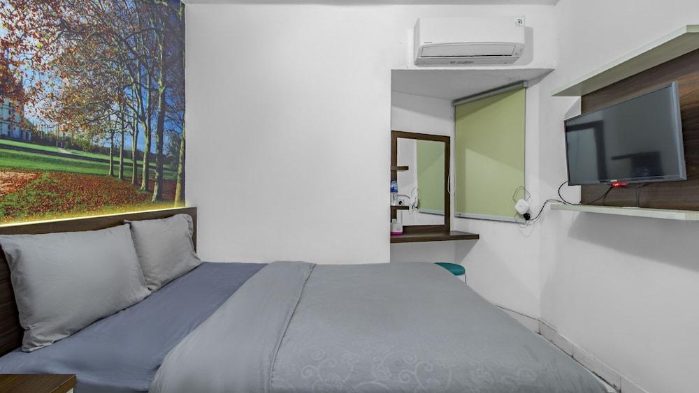 Green Stay Inn @ Aeropolis Residence 2 - Room