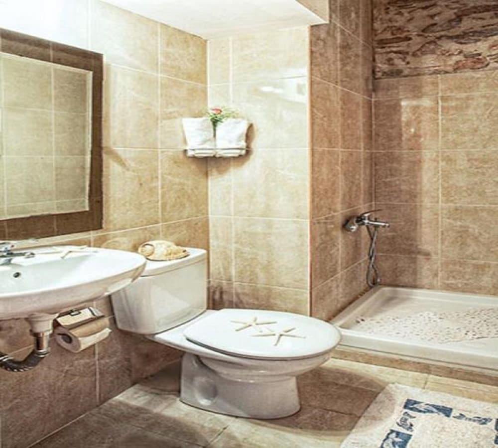 Hotel Tsopela - Bathroom
