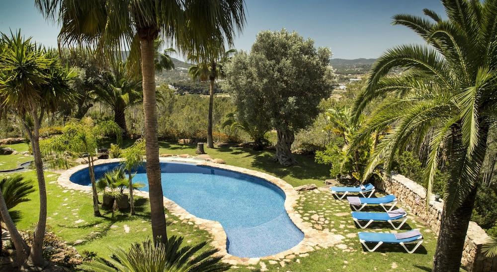 Villa Torres Caron - Outdoor Pool