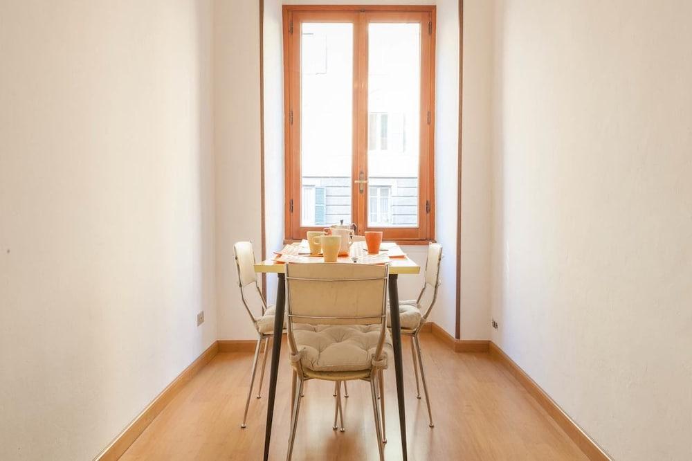 Zia Apartment - Near Vatican Museums - In-Room Dining