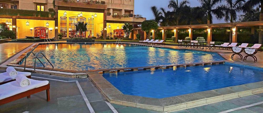 Eros Hotel New Delhi, Nehru Place - Outdoor Pool