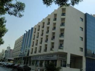 Al Manaee Furnished Apartments  - null