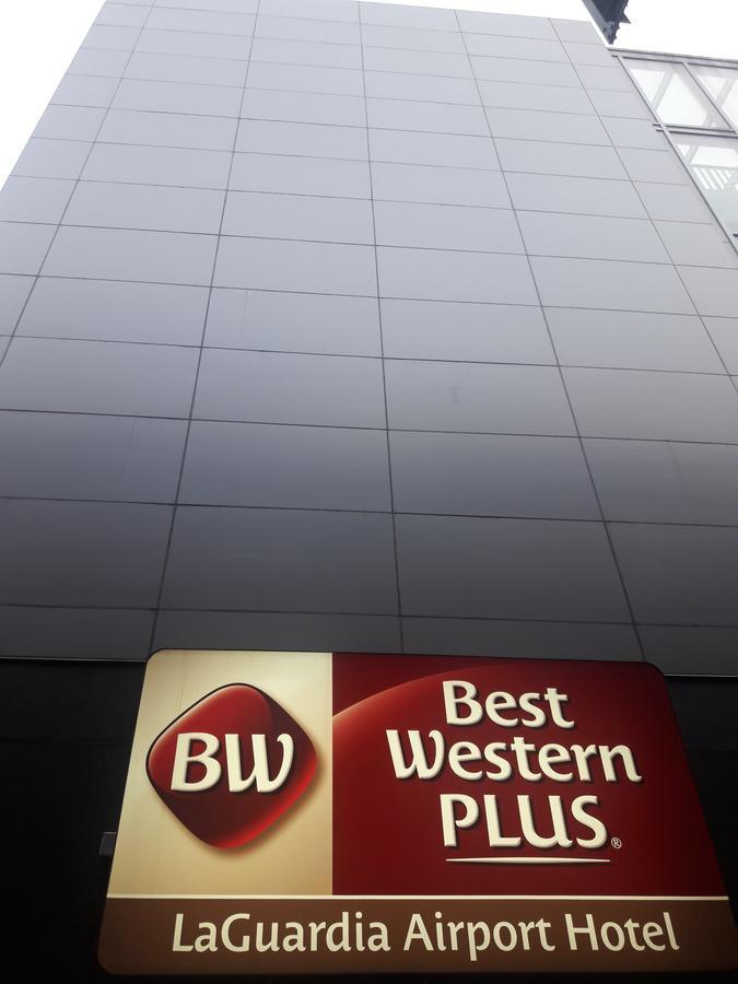 Best Western Plus LaGuardia Airport Hotel Queens - null