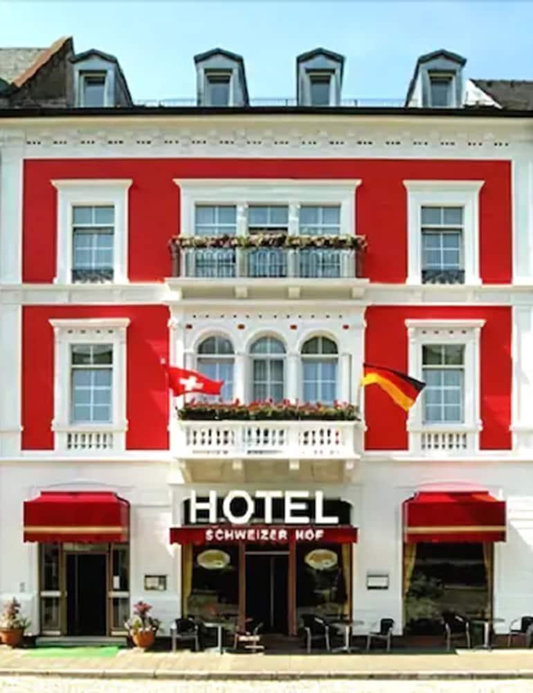 Hotel Schweizer Hof - Featured Image