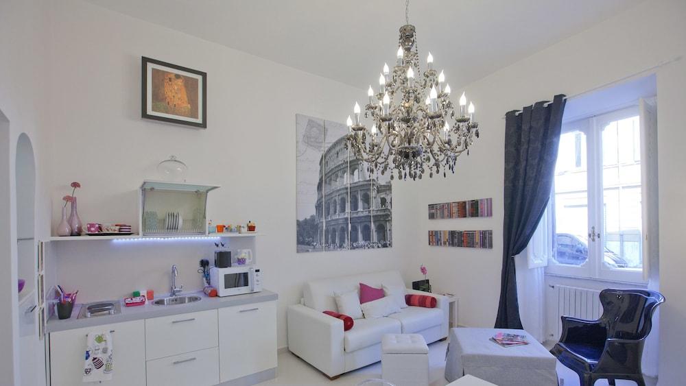 Rental in Rome Parma - Featured Image