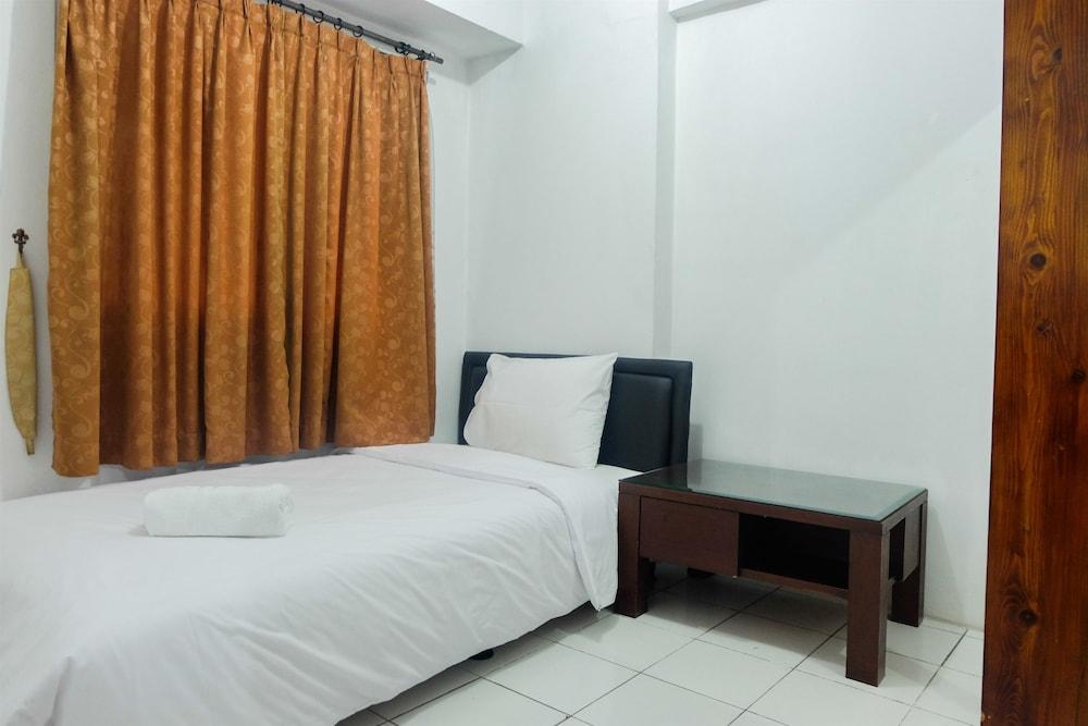 Comfort 3BR Apartment @ Mutiara Bekasi - Room