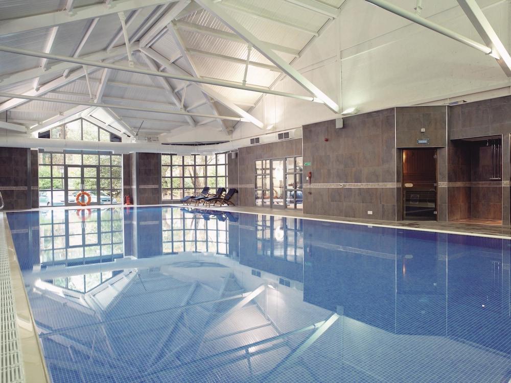 Macdonald Frimley Hall Hotel and Spa - Indoor Pool