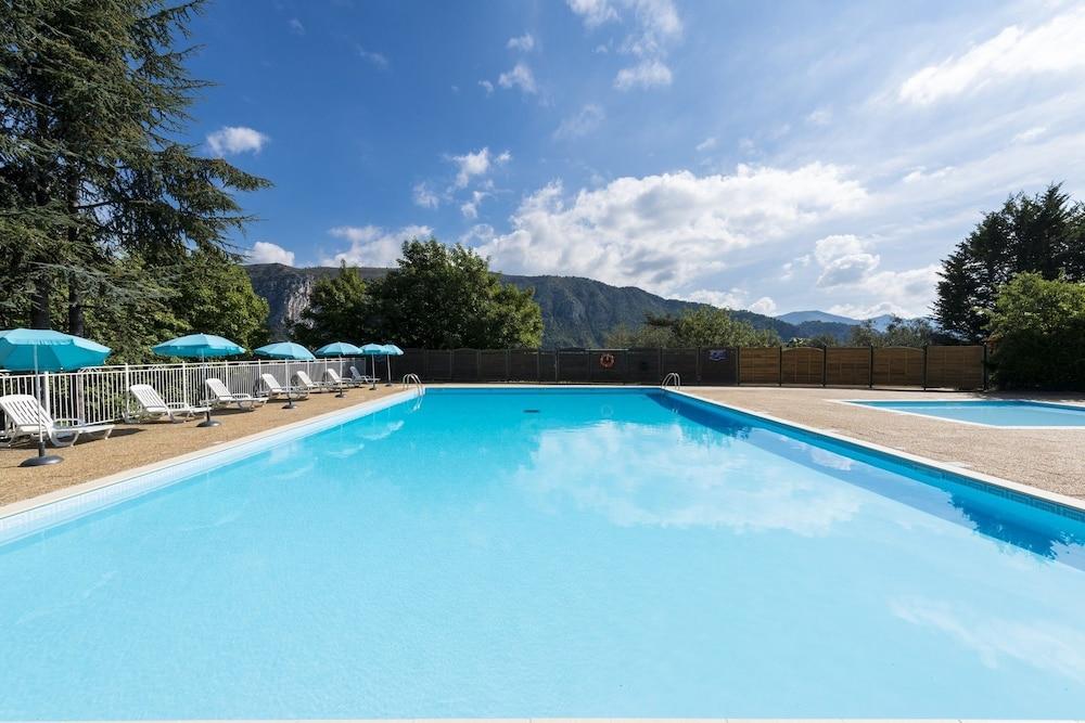 Le Domaine De L'Olivaie - Vacances ULVF - Outdoor Pool
