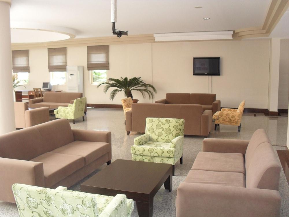 Palm Dor Hotel - Lobby Lounge