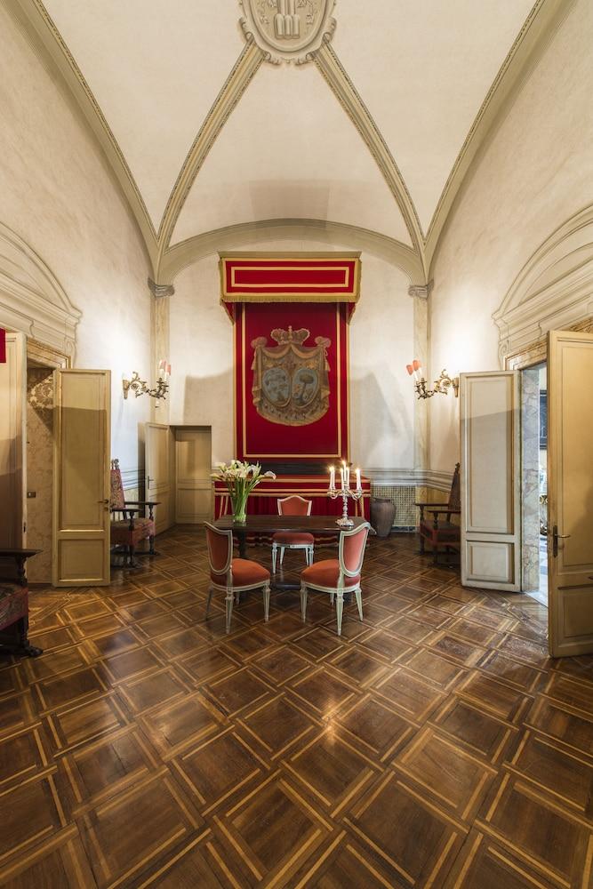 Residenza Ruspoli Bonaparte - Reception