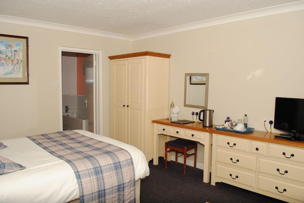 The Marsham Arms Inn - Room