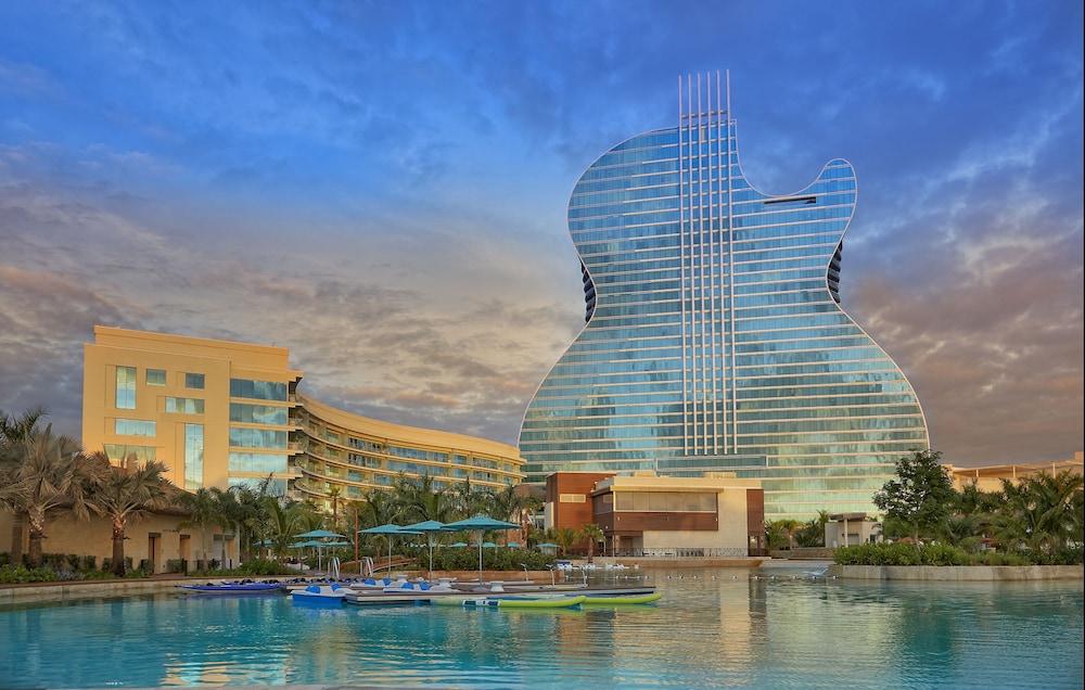 The Oasis Tower at Seminole Hard Rock - Featured Image