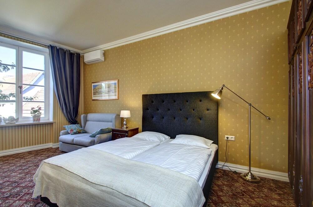 German 18 - Luxury Vilnius Apartment - Room