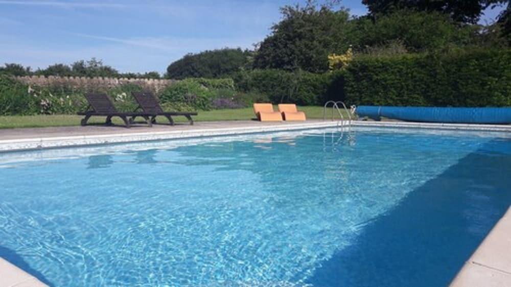 Woolley Grange Hotel - Outdoor Pool