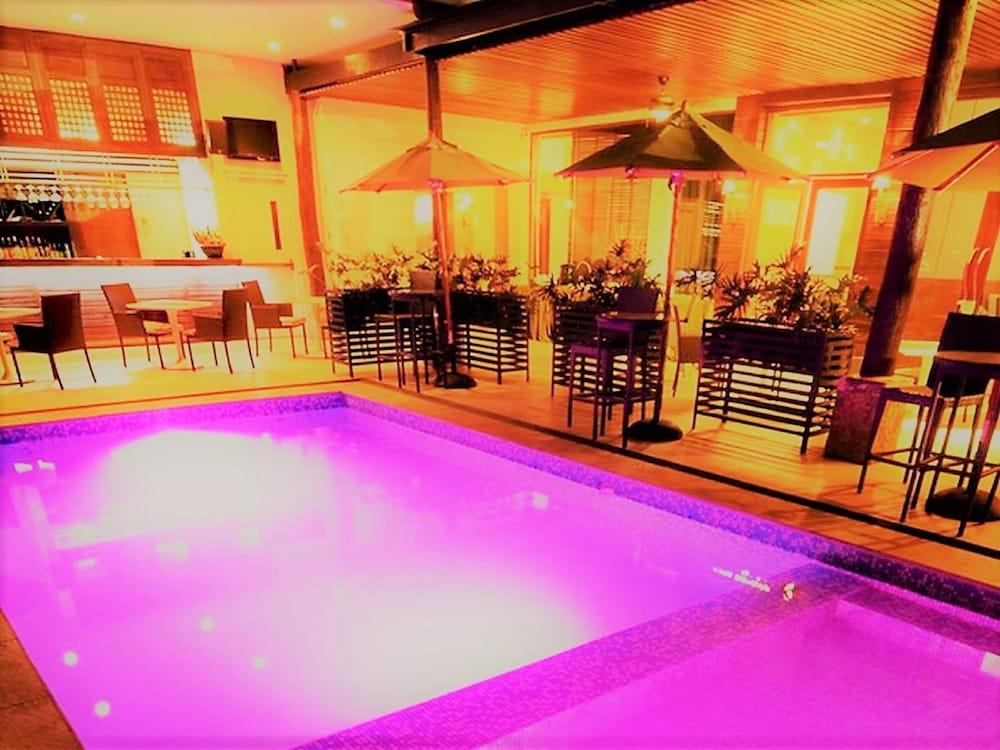 Cocoon Boutique Hotel - Indoor Pool