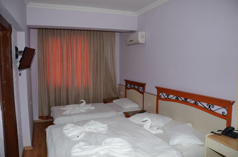 Ozturk Hotel - Room