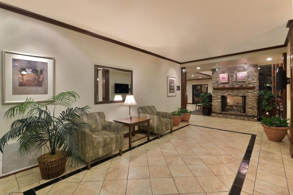 Staybridge Suites Tucson Airport, an IHG Hotel - Exterior