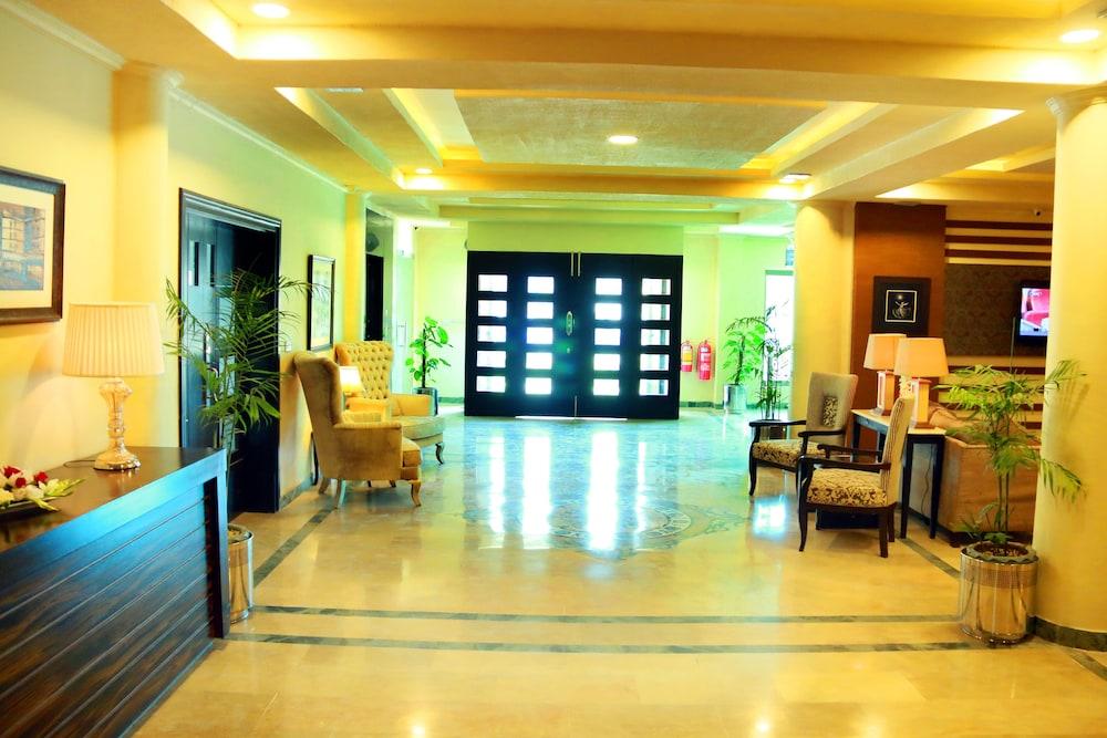 Hotel One Abbottabad - Lobby