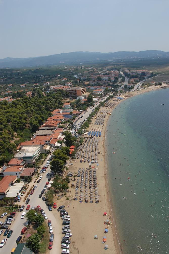 Pavloudis Apartments - Aerial View
