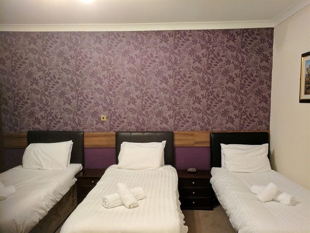 Ben Mhor Hotel - Guestroom