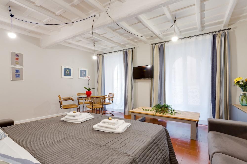 Rome as you feel - Grotta Pinta Apartments - Room