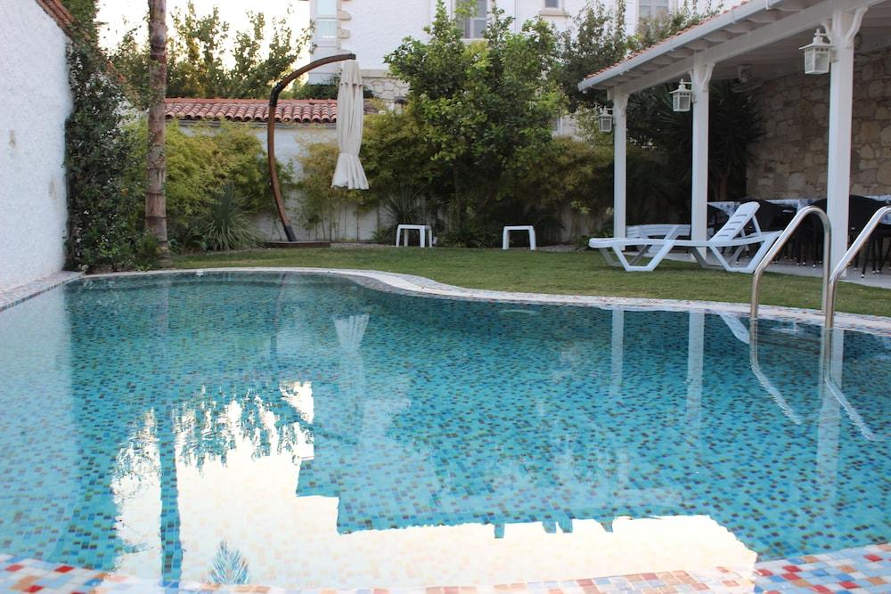 Mina Otel Alacati - Outdoor Pool