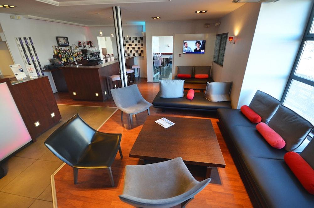 Hotel Kyriad Dijon - Gare - Lobby Lounge
