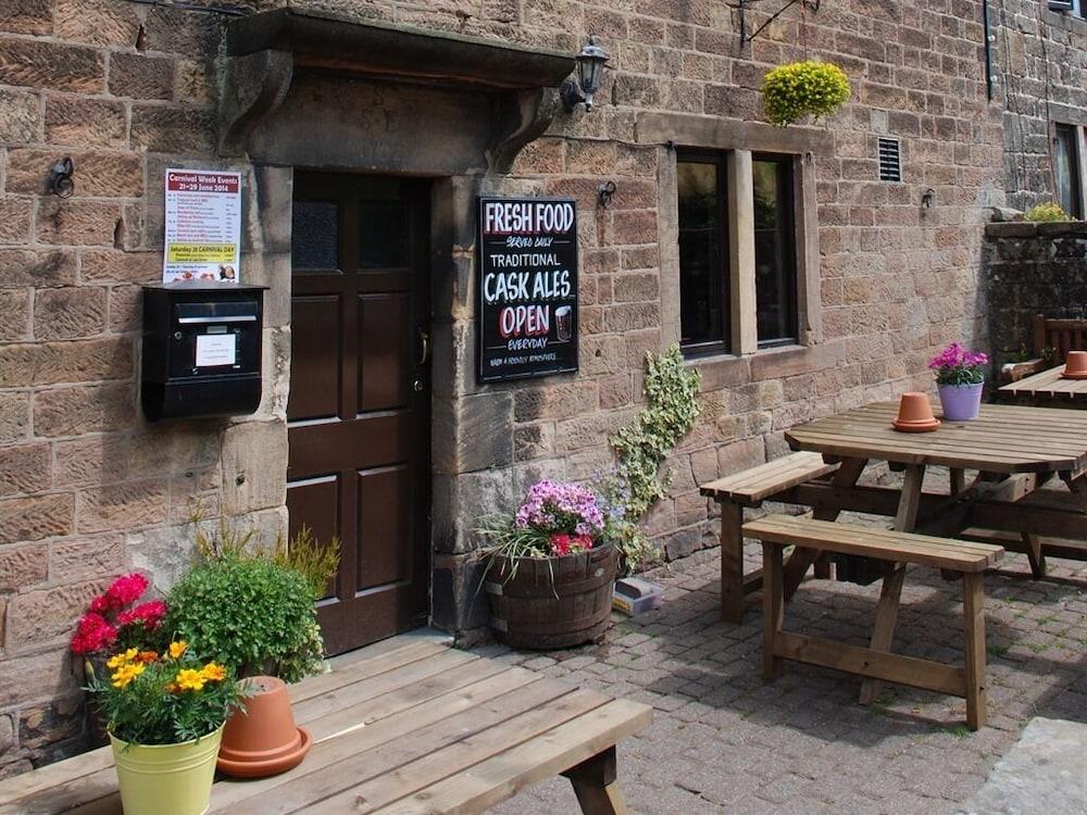 Jug and Glass Inn Matlock - Featured Image