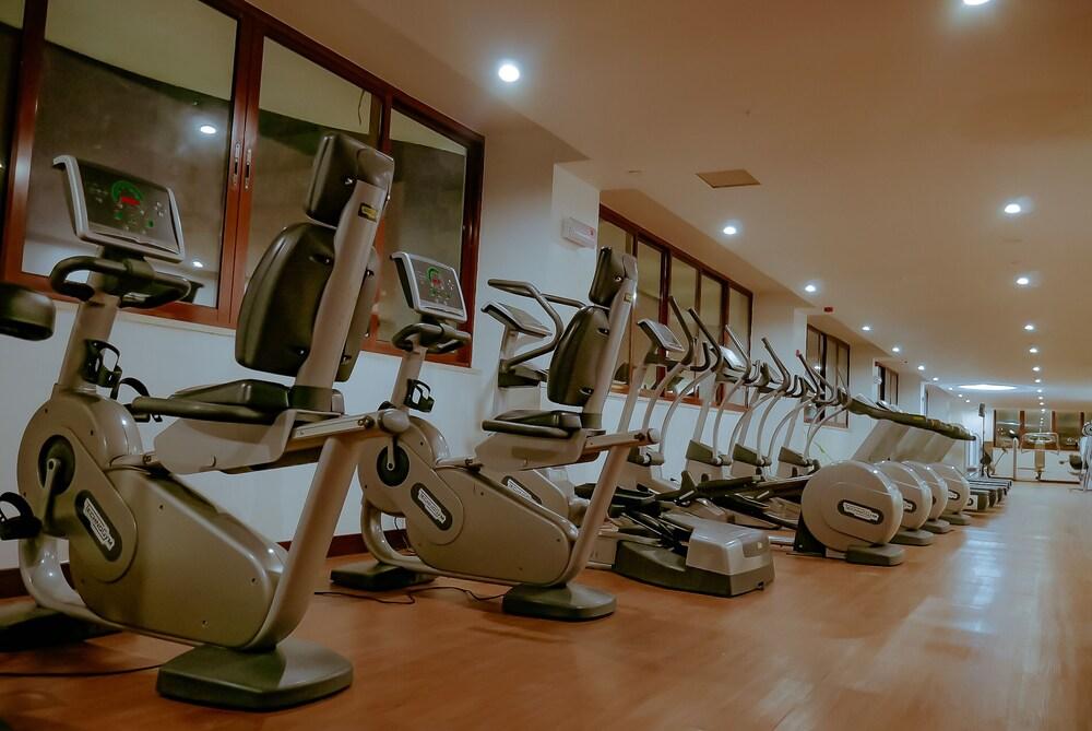 The Grand Palace Hotel - Gym