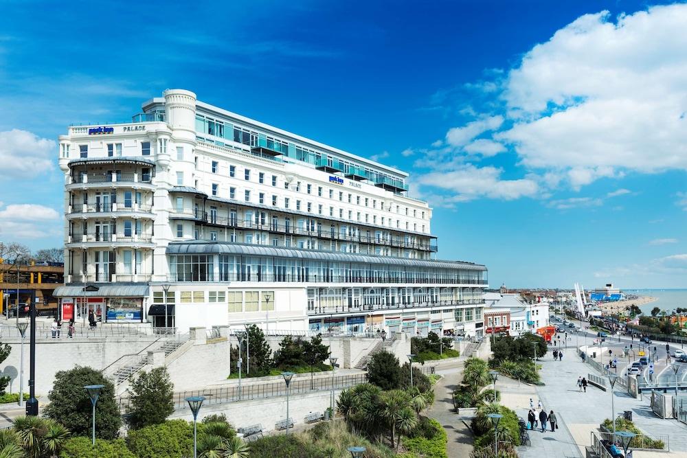 Park Inn by Radisson Palace Southend-on-Sea - Featured Image