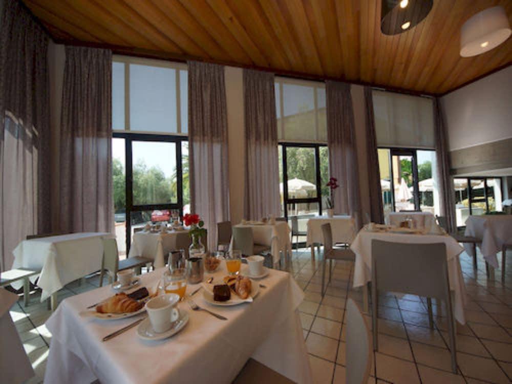 Hotel Saviola - Restaurant