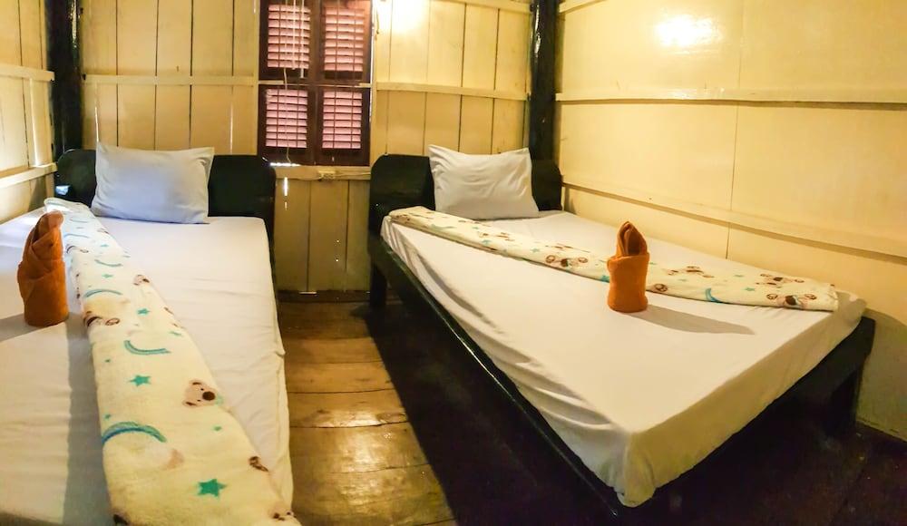 Cambodia Guesthouse - Room