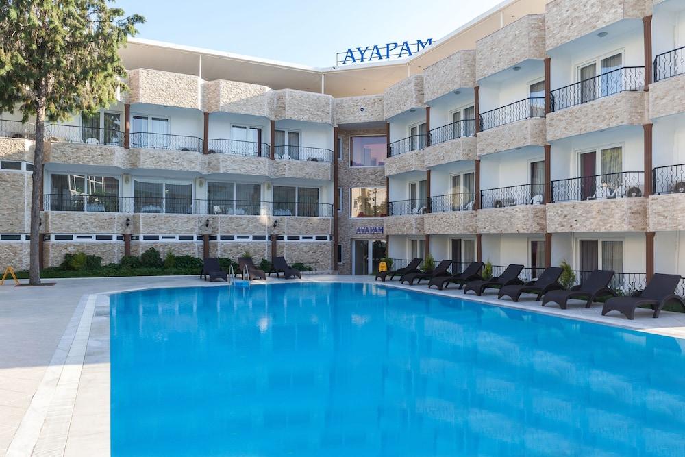 Ayapam Hotel - Outdoor Pool