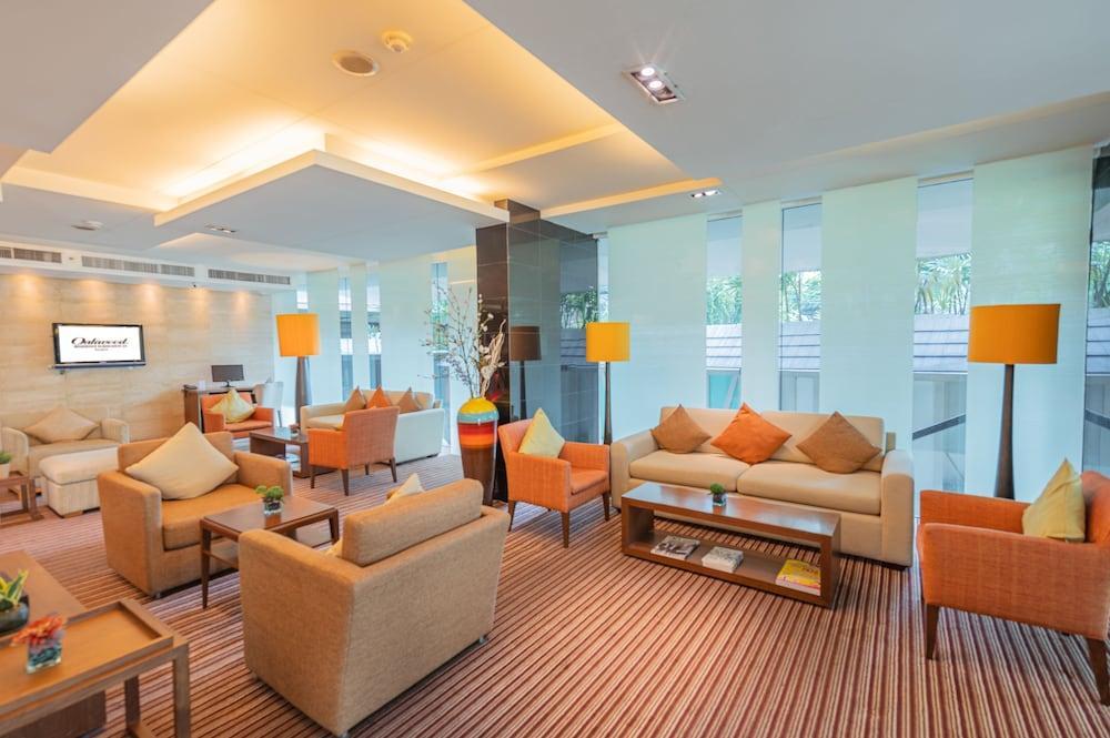 فندق أوكوود ريزيدانس، الواقع في سوكومفيت 24، بانكوك - Reception