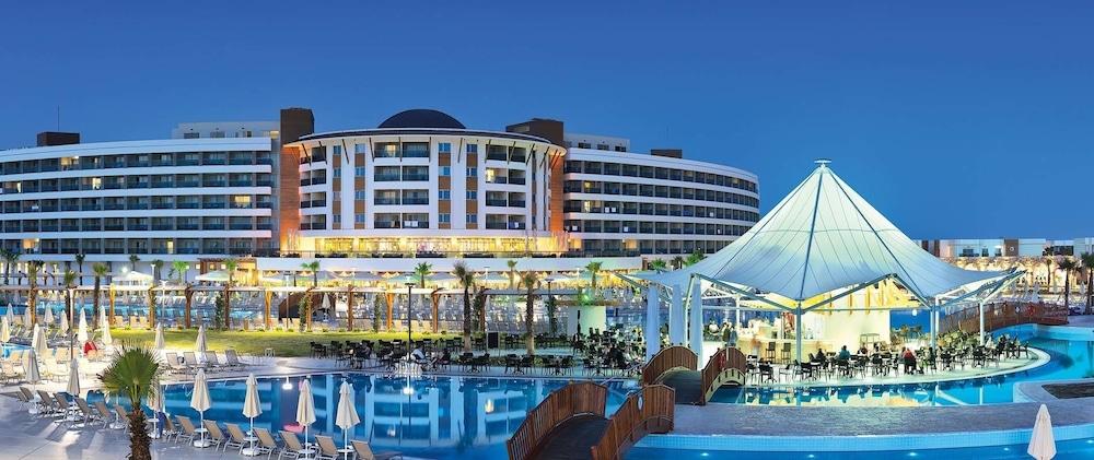 Aquasis Deluxe Resort & Spa - All Inclusive - Exterior