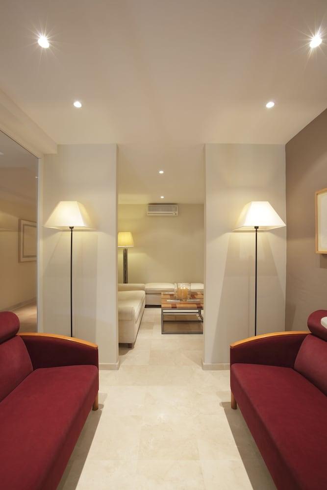 Hotel Apartamentos Greenlife Golf Marbella - Lobby Sitting Area