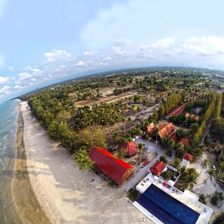 Villa Danialla Beach Resort - null