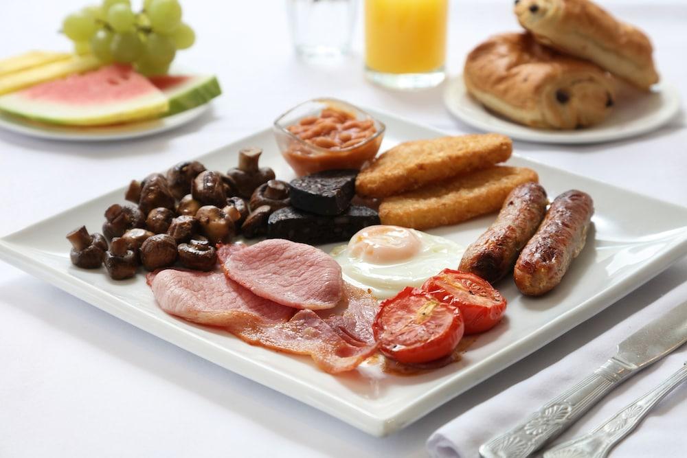 Best Western Stafford M6/J14 Tillington Hall Hotel - Breakfast Meal